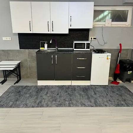 Nice Cen Apartment 公寓 马尔马里斯