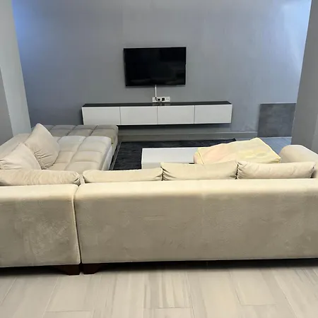 Nice Cen Apartment 公寓 马尔马里斯